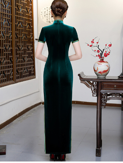 Vintage Embroidered Velvet Long Qipao