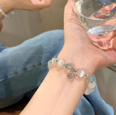 Bamboo Lily Bracelet with Special-Interest Design